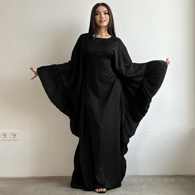 Loriya Heavywork Splicing Lace Sleeve Long Robe